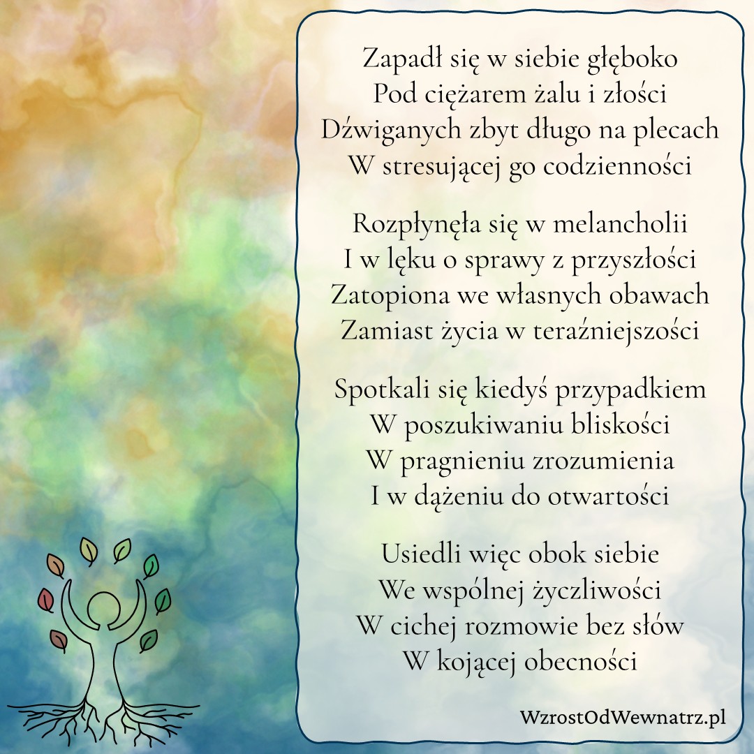Ilustracja prezentuje wiersz użyty w artykule na barwnym tle różnokolorowych plam farb akwarelowych.